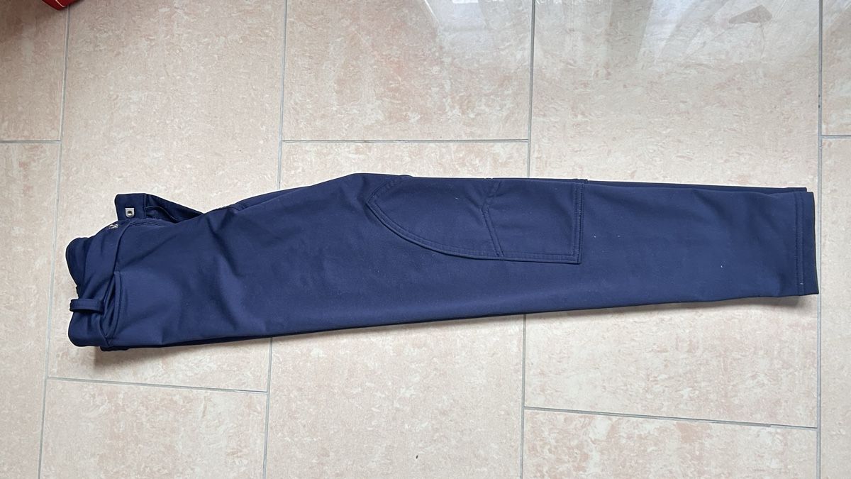 Decathlon Calze & Collant: Warme Reithose Decathlon, Gr. 146 – Usato da Amsoldingen venduto da Jolly.79