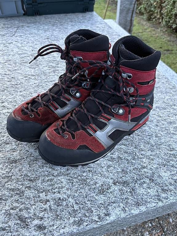 Scarpe da uomo: Scarponi  – Usato da Prosito venduto da Nic_111