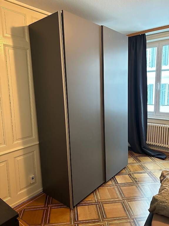 Schränke: Kleiderschrank – Gebraucht aus Urdorf von mar_v8gr 1