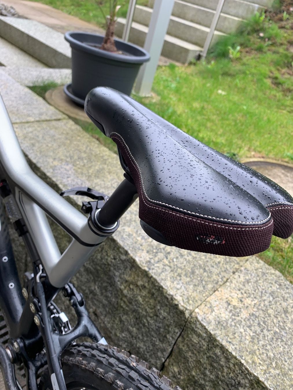 Specialized Velos: Specialized Stumpjumper FSR Pro CARBON   -   ab Fr. 1.-- – Gebraucht aus Marthalen von  9