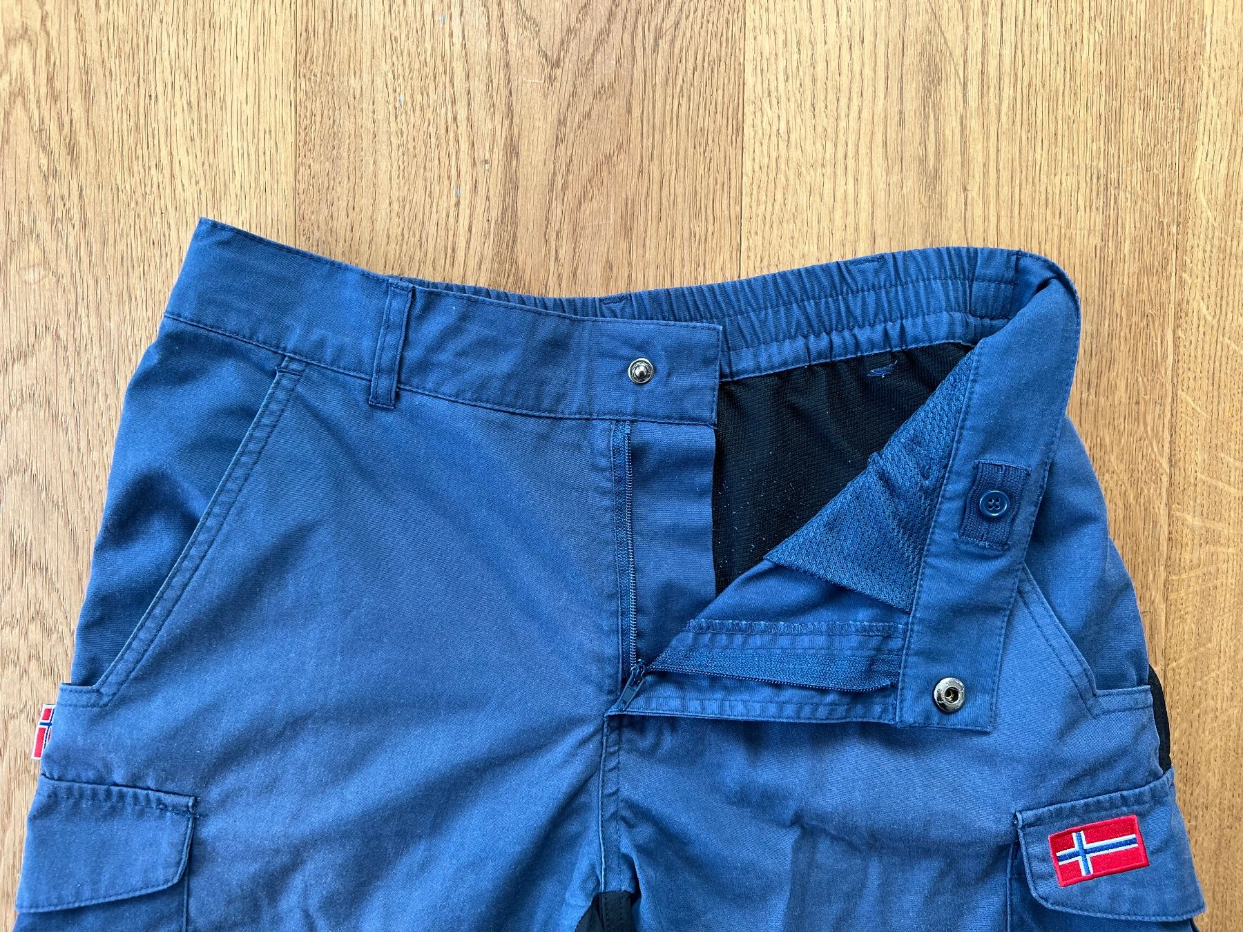 Trollkids Pantaloni: Kurze Trollkids Hose - Hammerfest - Gr.164 – Usato da Lengnau BE venduto da Rubin27 1