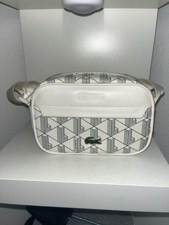 Lacoste umhängetasche