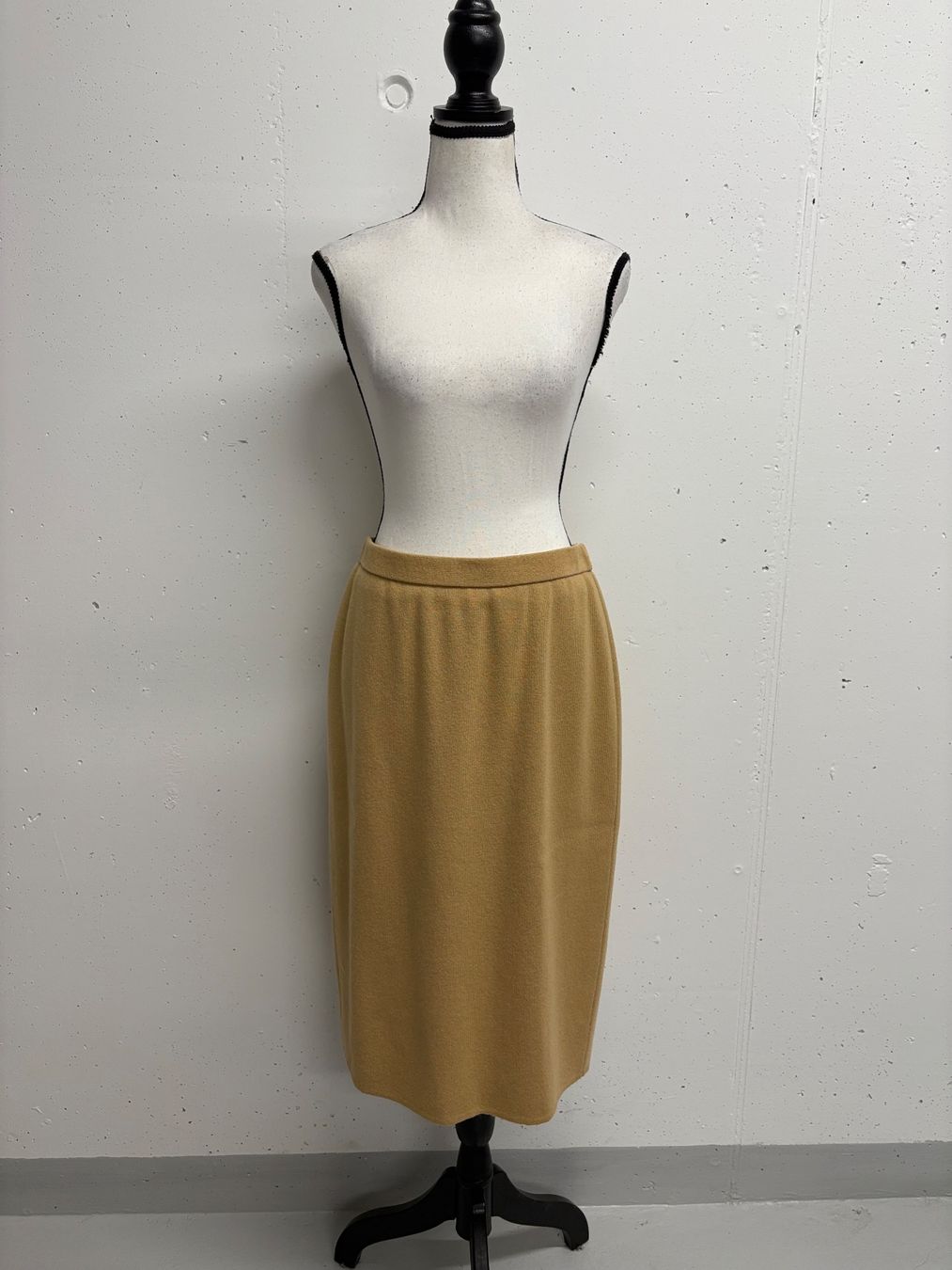 Röcke: ARA knielanger Rock Gr. 40 beige Wolle Angora – Neu (gemäss Beschreibung) aus Regensdorf von secondchancefashion 1