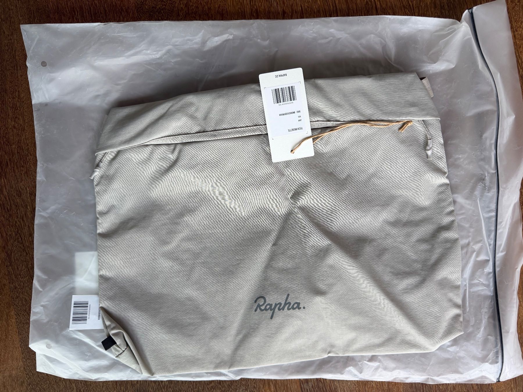 Rapha Taschen: Rapha Tech Musette – Neu und originalverpackt aus Ennetbaden von miboo 1