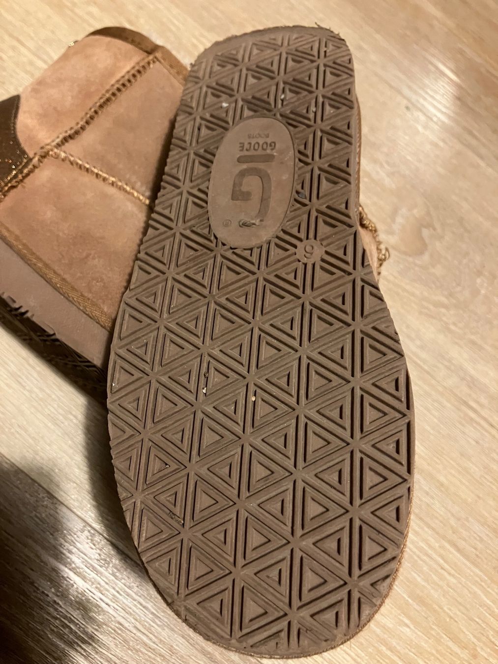 Schuhe für Jungen: Winterschuhe Gooce Grösse 37 – Gebraucht aus Wichtrach von mryter01 3