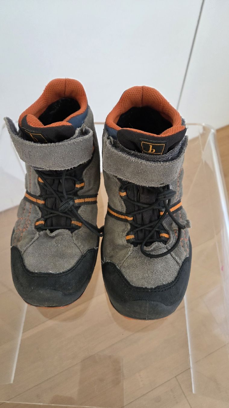 Scarpe per ragazzi: Wanderschuhe Gr 32 Kinder, bamatex – Usato da Hausen am Albis venduto da pear04 4