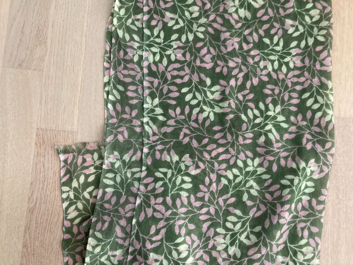 Foulards, Tücher & Schals: Fabrikneuer, super Frühlingsschal von Changemaker – Neu und originalverpackt aus Otelfingen von pat_8jmb 3