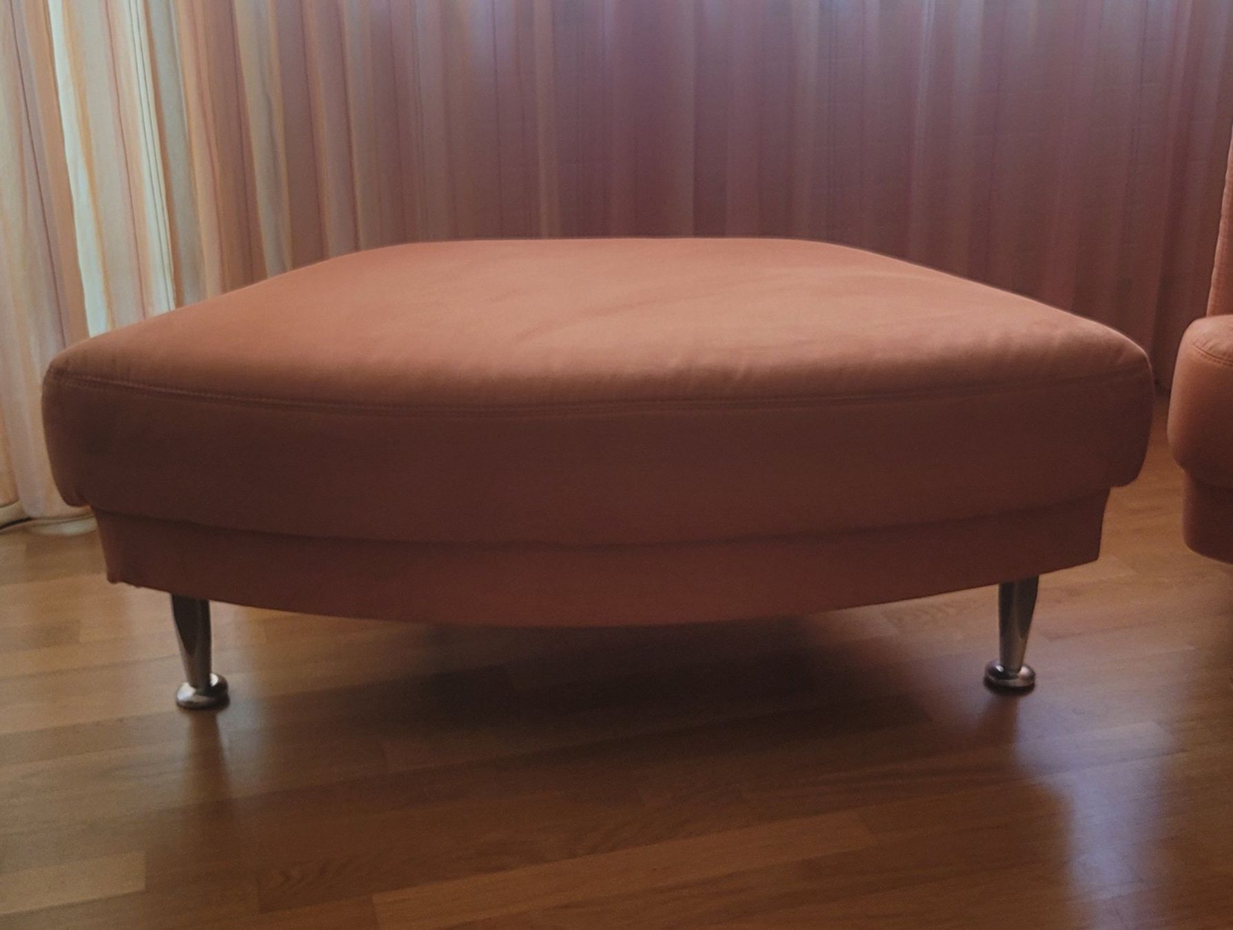 Sgabelli: Sofahocker Fusshocker Sitzhocker Polsterhocker Pouf Orange – Usato da Zürich venduto da fourpaws 2