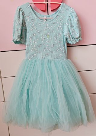 Süsses Sommerkleid mit Tüll, Grösse 110/116