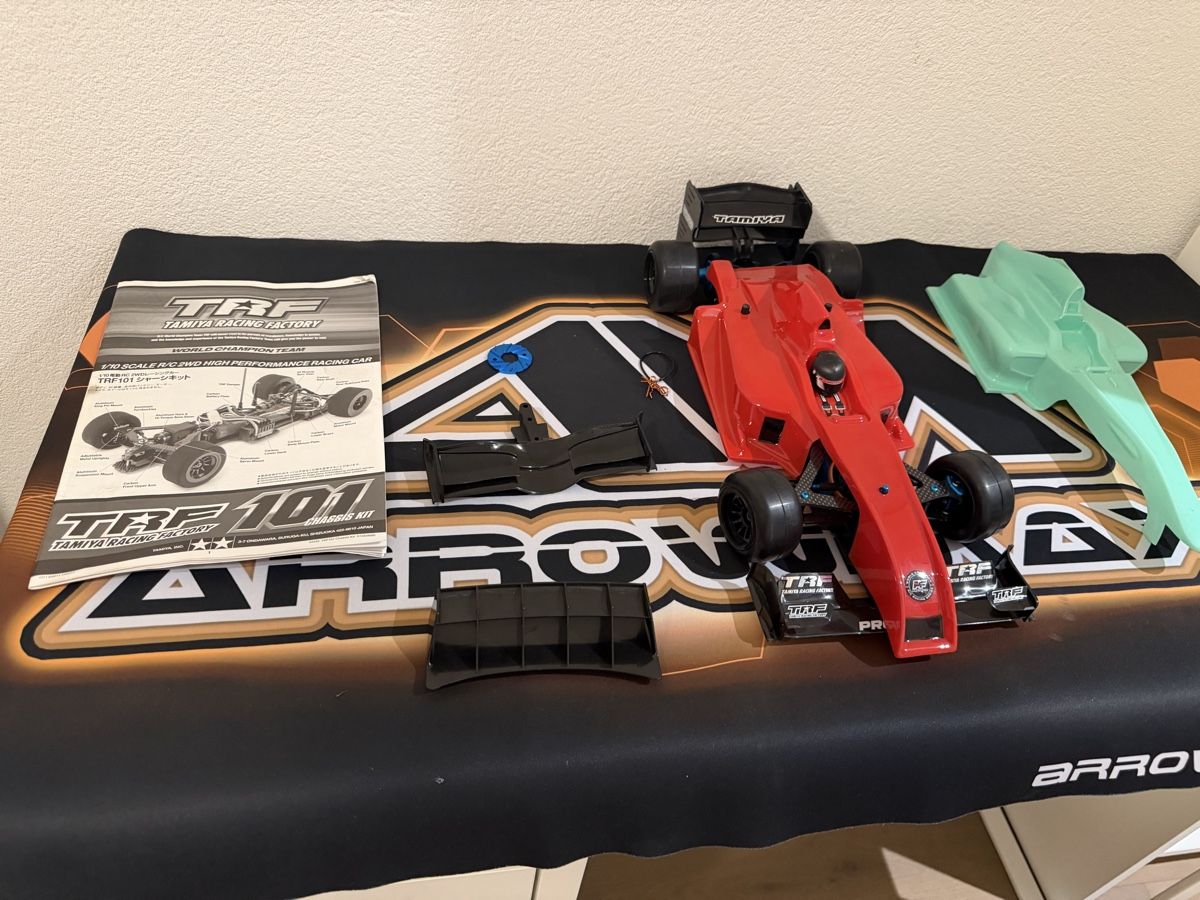 Tamiya Modellismo RC: Tamiya TRF101 – Nuovo (secondo la descrizione) da Lausanne venduto da leo_66g7 2