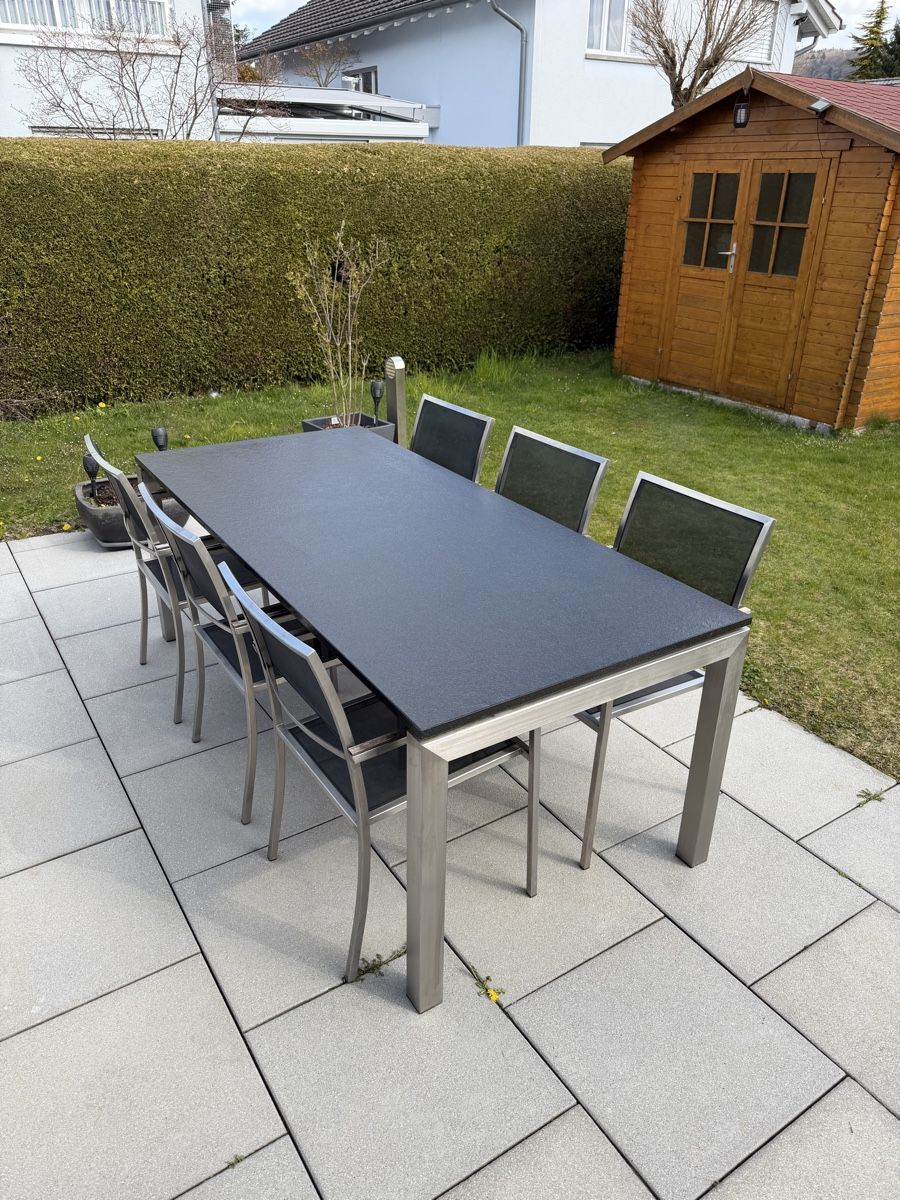 Tische: Granit Gartentisch mit Chromstahlgestell und Gartenstühle  – Gebraucht aus Felben wellhausen von To.el 1