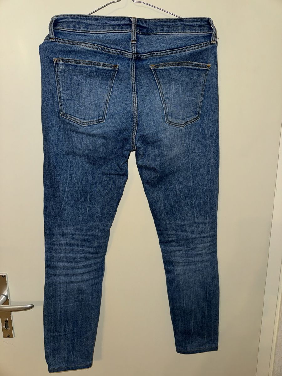 Zara Pantaloni: Hose Gr.36 – Usato da zürich venduto da fufinini4 1