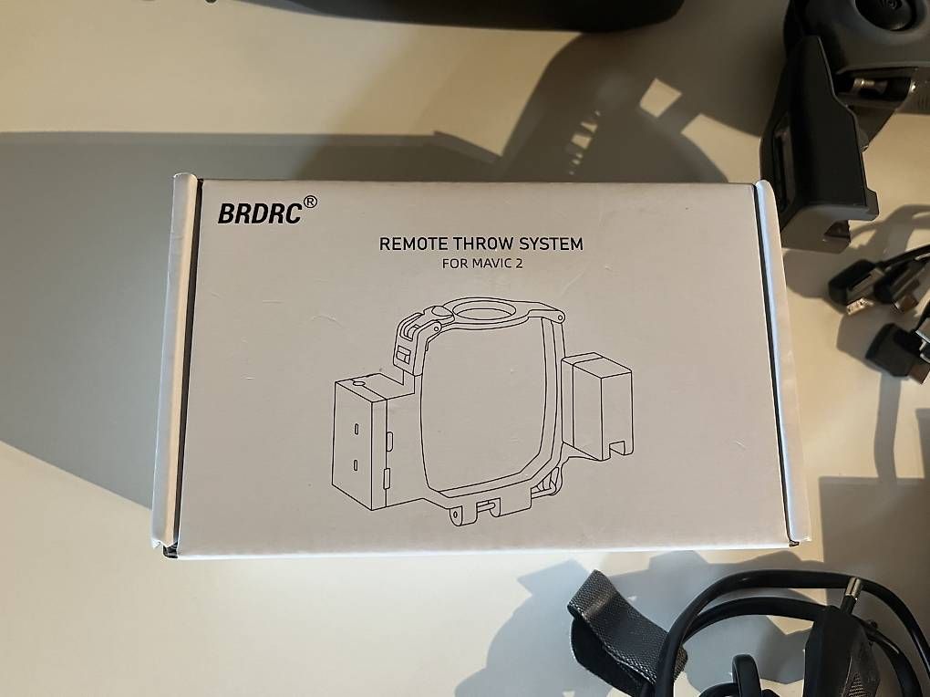 Modellismo RC: Dji ma vic 2 zoom + fly more combo + external load hook  – Usato da Vairano venduto da RegazziSascha 3