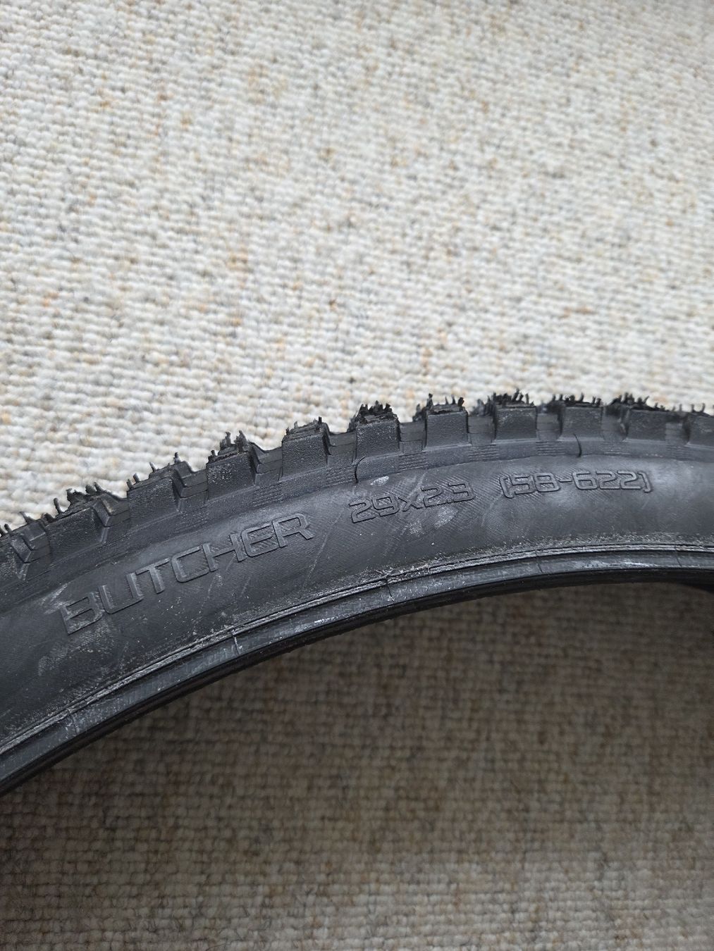 Specialized Pneumatici & Ruote complete: Specialized Butcher Grid Gravity T9 29x2.3 – Nuovo (secondo la descrizione) da Winterthur venduto da TheMatrixHasYou 2