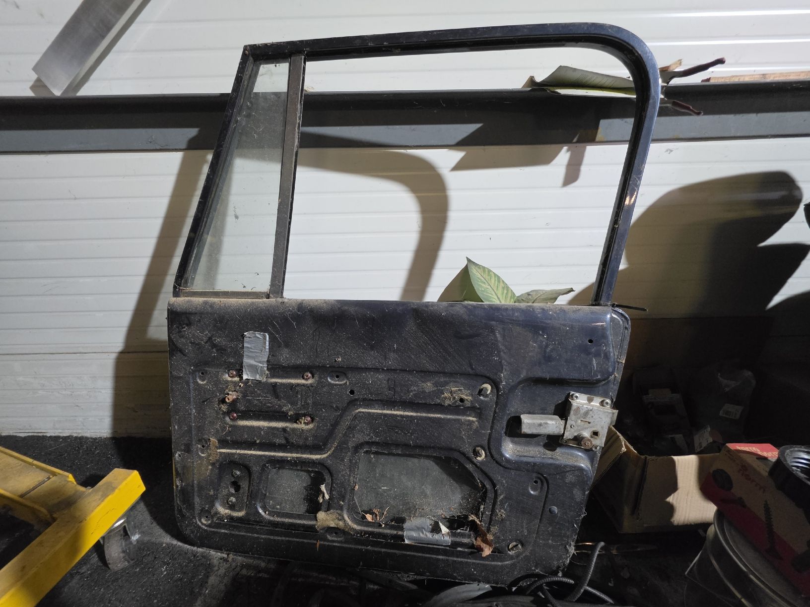 Jeep Toutes les pièces auto: 2x Jeep CJ7 Türen – D'occasion à Montlingen par Eifach_nur_Bellinda 3