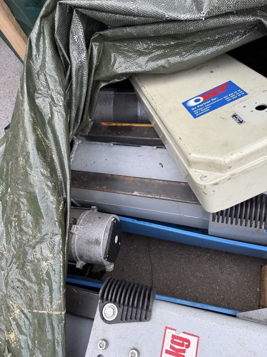 Ponts élévateurs & Crics: 2 Säulen Autolift – Défectueux à Luchsingen par ziggerzigger 1