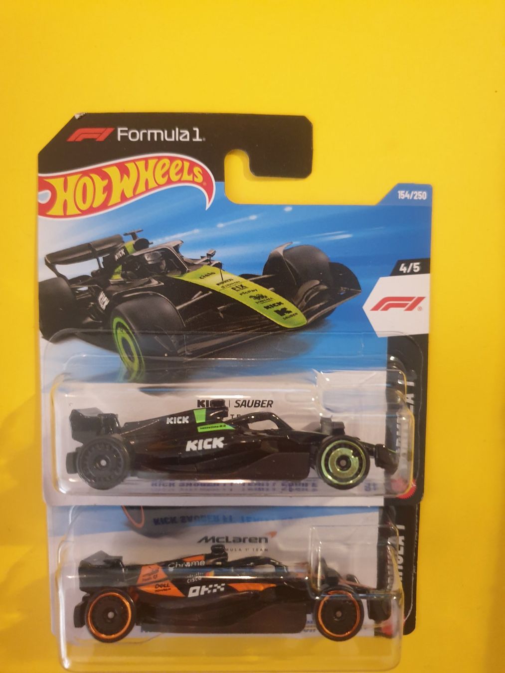 Hot Wheels Modellini d'auto: 2 x Hot Wheels FORMEL 1 – Nuovo e nell'imballaggio originale da Oftringen venduto da Rotor 3