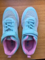 Richter Turnschuhe blau rosa Grösse 32 guter Zustand