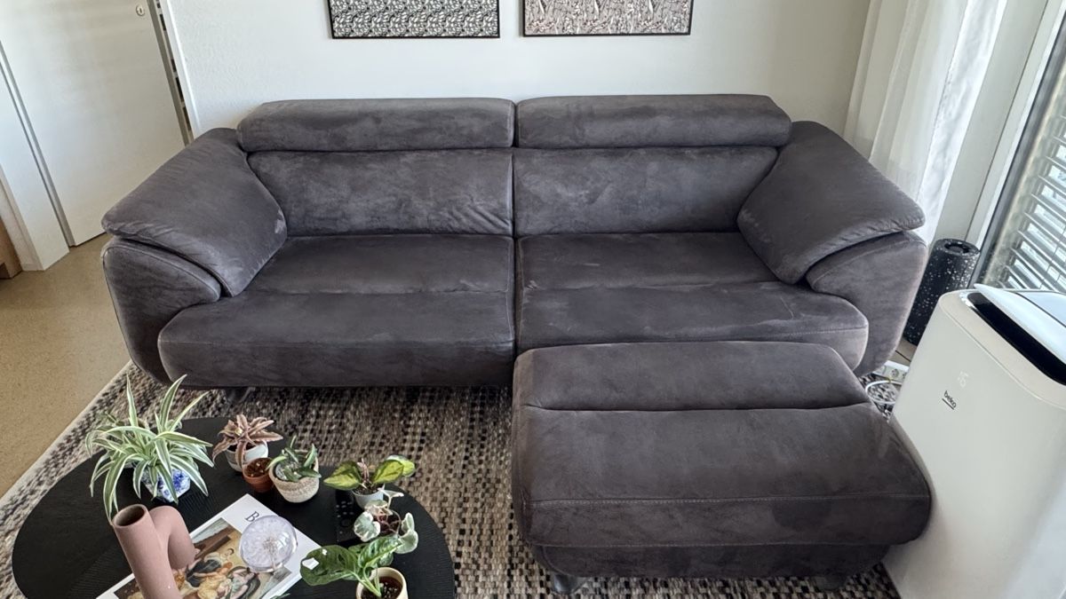 Sofas: Sofa anthracite fabric adjustable headrests excellent – Gebraucht aus Dübendorf von tom_fy5q 2