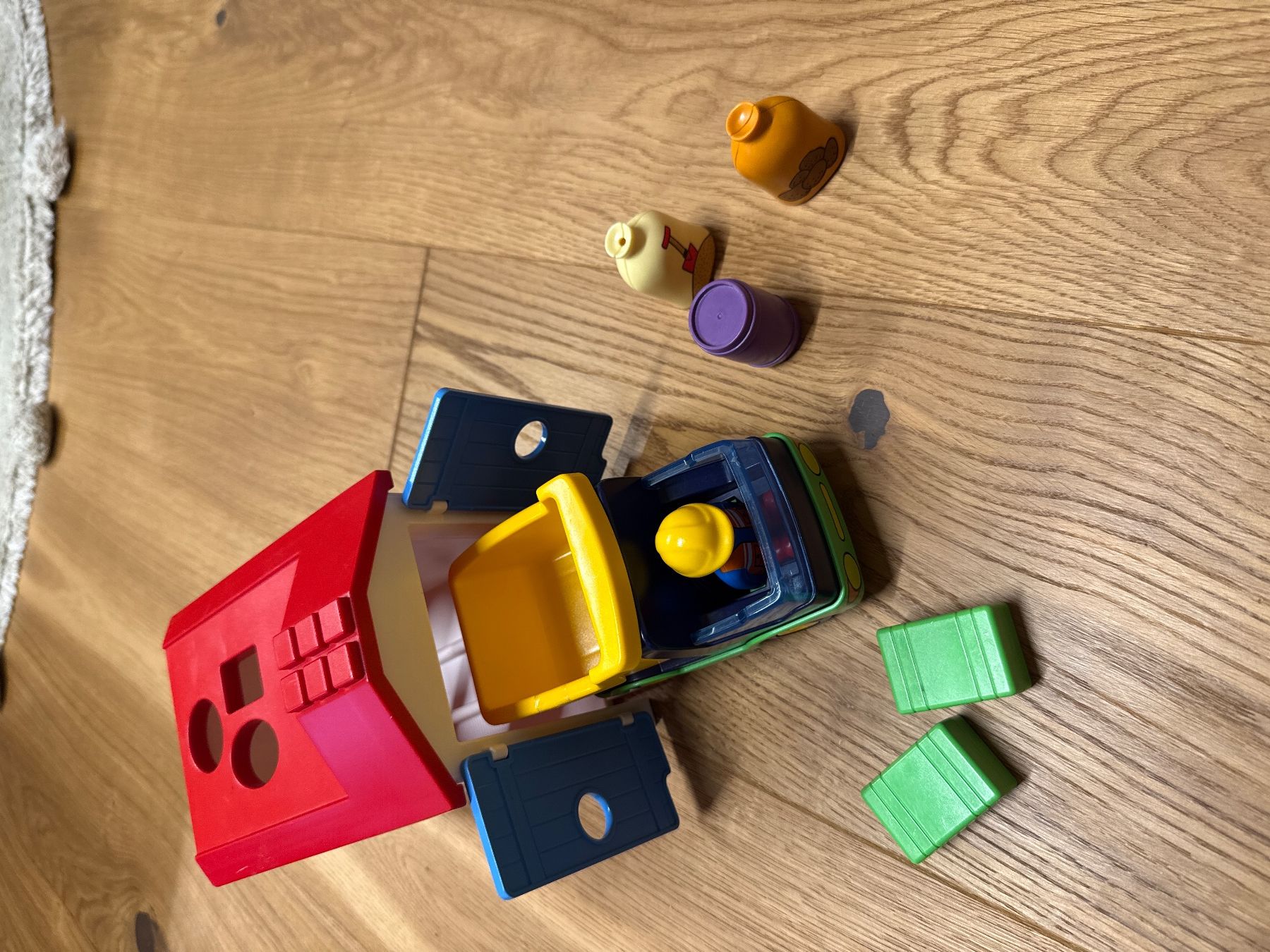 Playmobil Giocattoli: 1.2.3. Playmobl Sortieranlage inkl. Lastwagen – Usato da Sirnach venduto da sbe_pf8v