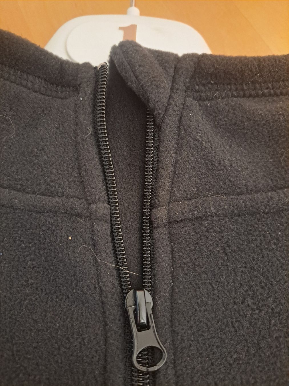 Giacche: Fleece-Jacke mit FCB Logo – Usato da Basel venduto da kru_m5x5 4