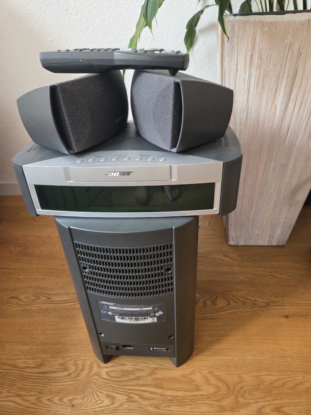 Bose Home Cinema: BOSE PS3-2-1 Powered Speaker System mit Fernbedienung – Usato da Zollikofen venduto da reuteri06