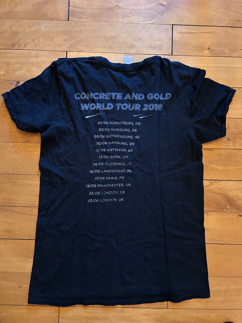 T-shirt: Foo Fighters T- Shirts Gr.M Herren – Usato da Birsfelden venduto da Pearl10 1