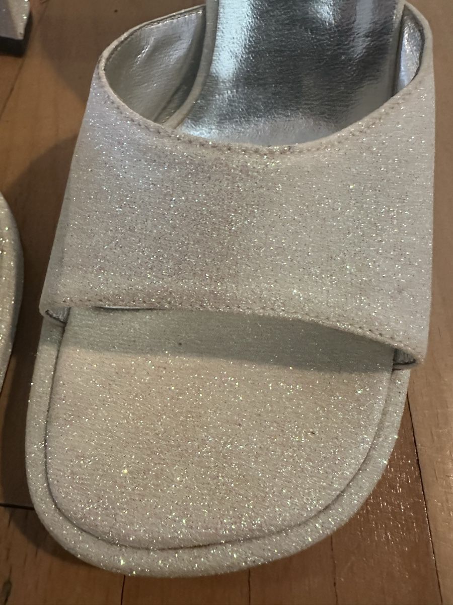 Scarpe da donna: Tamara Fashion Silver Glitter Platform Heels, Size 39 – Usato da Zürich venduto da kas_g26m 1