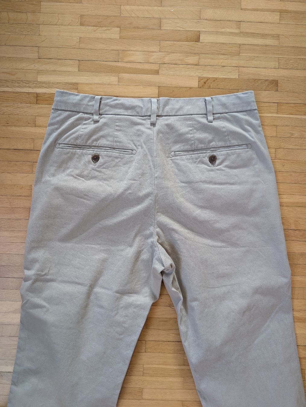 Uniqlo Hosen: UNIQULO Chino – Gebraucht aus Zürich von mai_vc7s 1