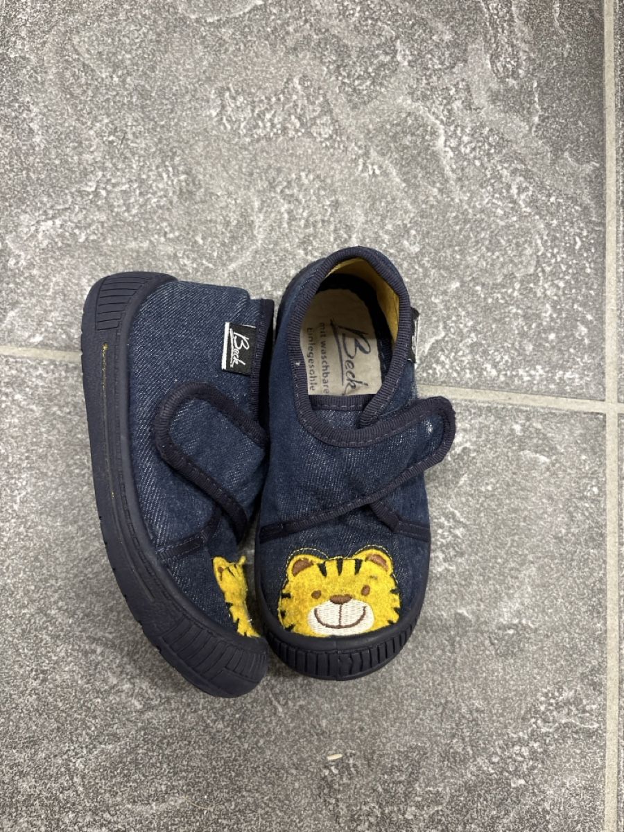 Scarpe per ragazzi: Beck Finken Gr. 25 – Usato da Wohlen AG venduto da Tschiggi06