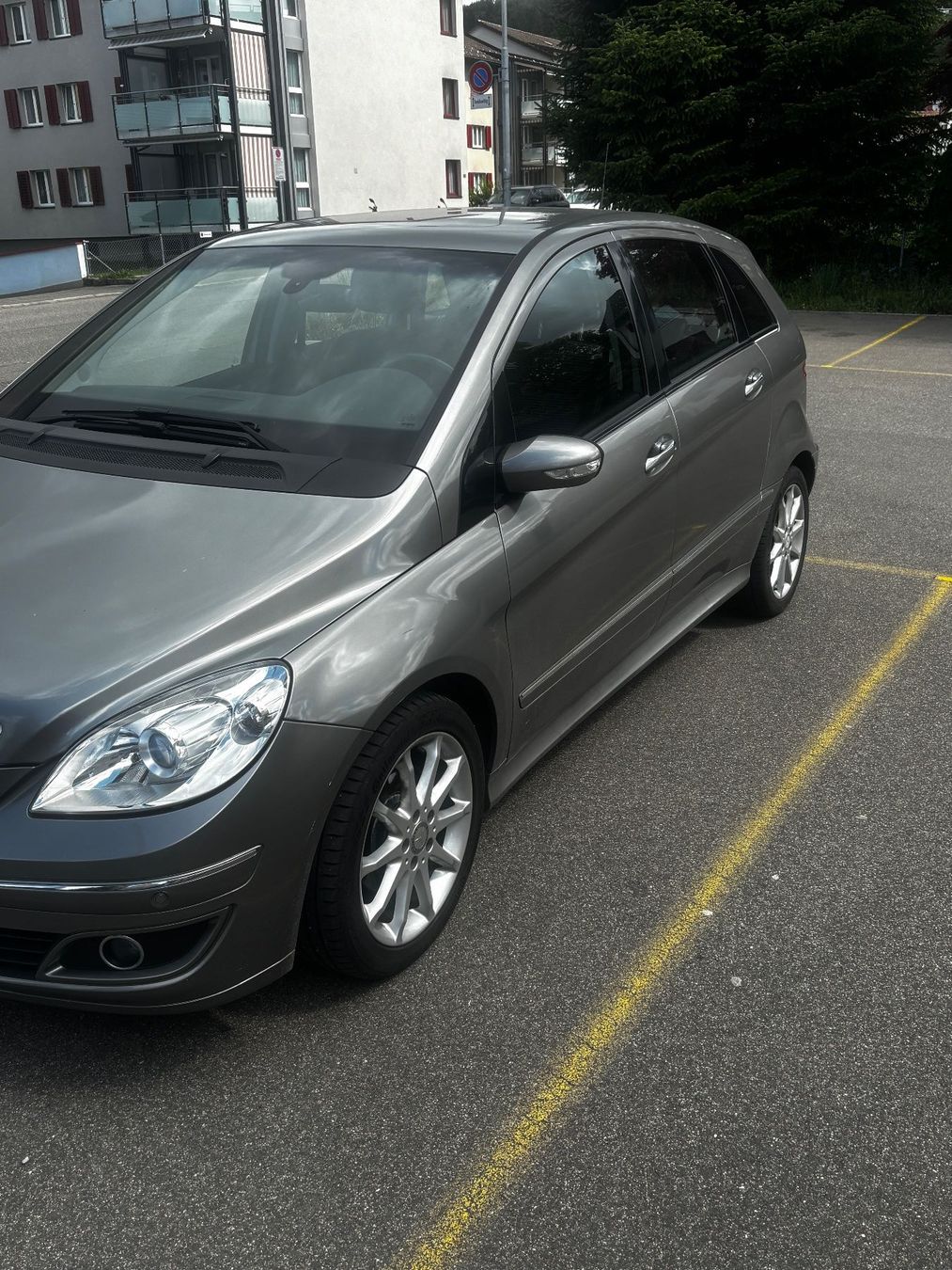 Mercedes-Benz Automobili: Mercedes B170 – Usato da Hinwil venduto da nas_hp7t 1