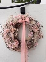 Blumenkranz Trockenblumen rosa neu handgefertigt