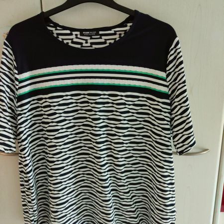 Shirt kurz Arm F. Walder marine Gr.50 Fr. 29.- nur 20.-