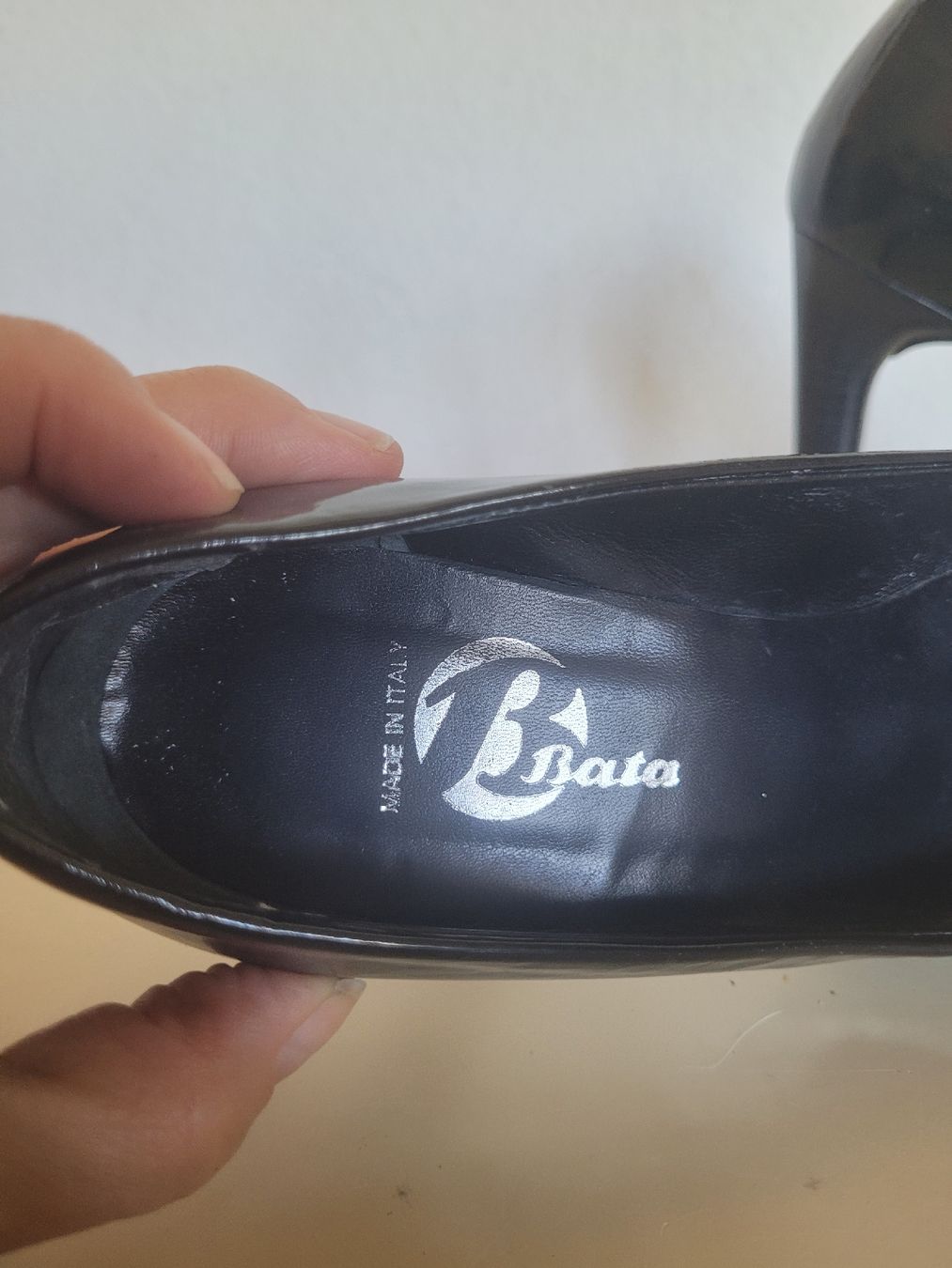 Scarpe da donna: Lackleder Peeptoes – Usato da Luzern venduto da Verena33 2