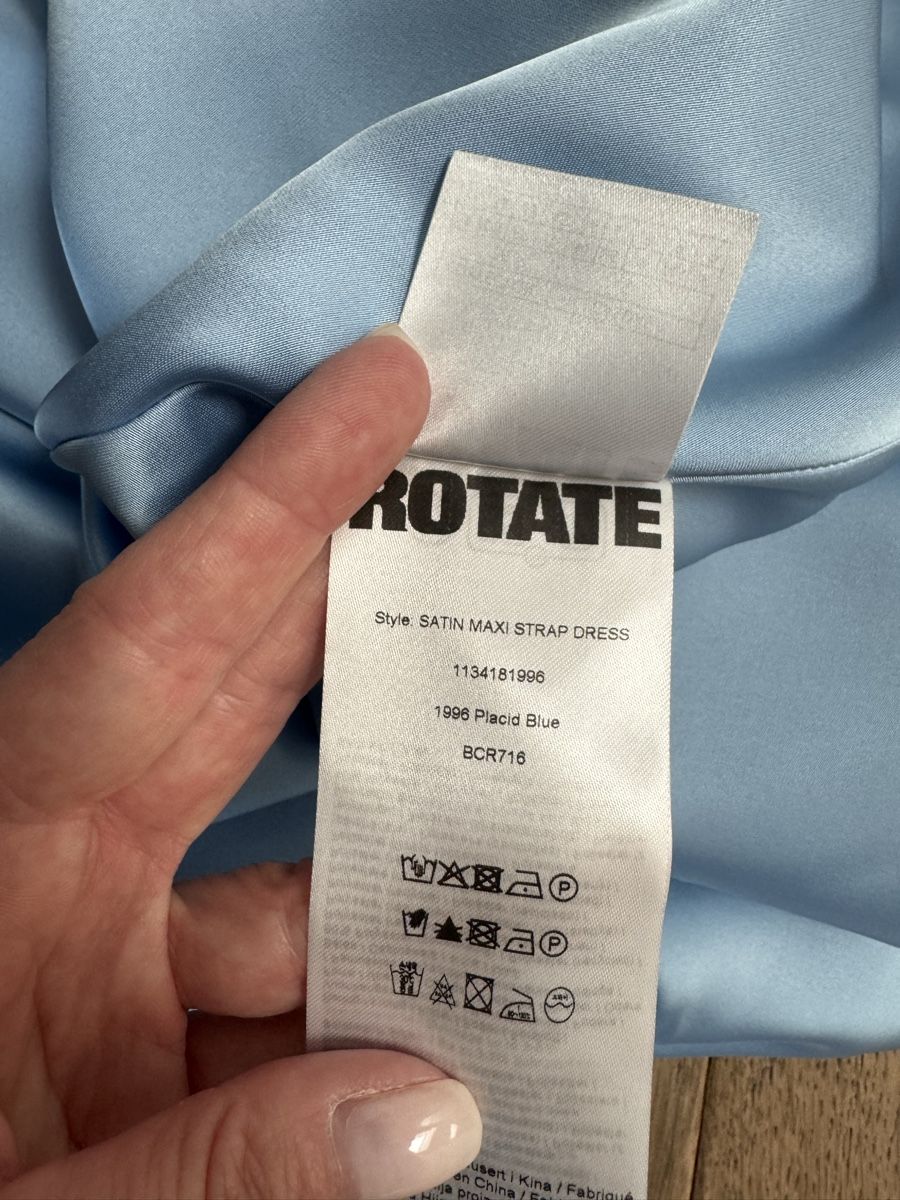 Kleider: Rotate Maxi Silk Dress – Gebraucht aus Altendorf von n.langenbach 4