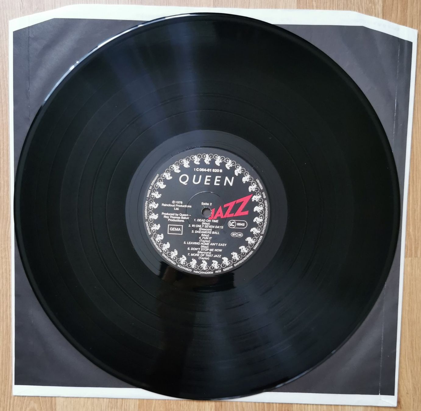 Dischi in vinile: QUEEN - JAZZ   Vinyl LP 1978 – Usato da Birsfelden venduto da dsc_f8gx 6