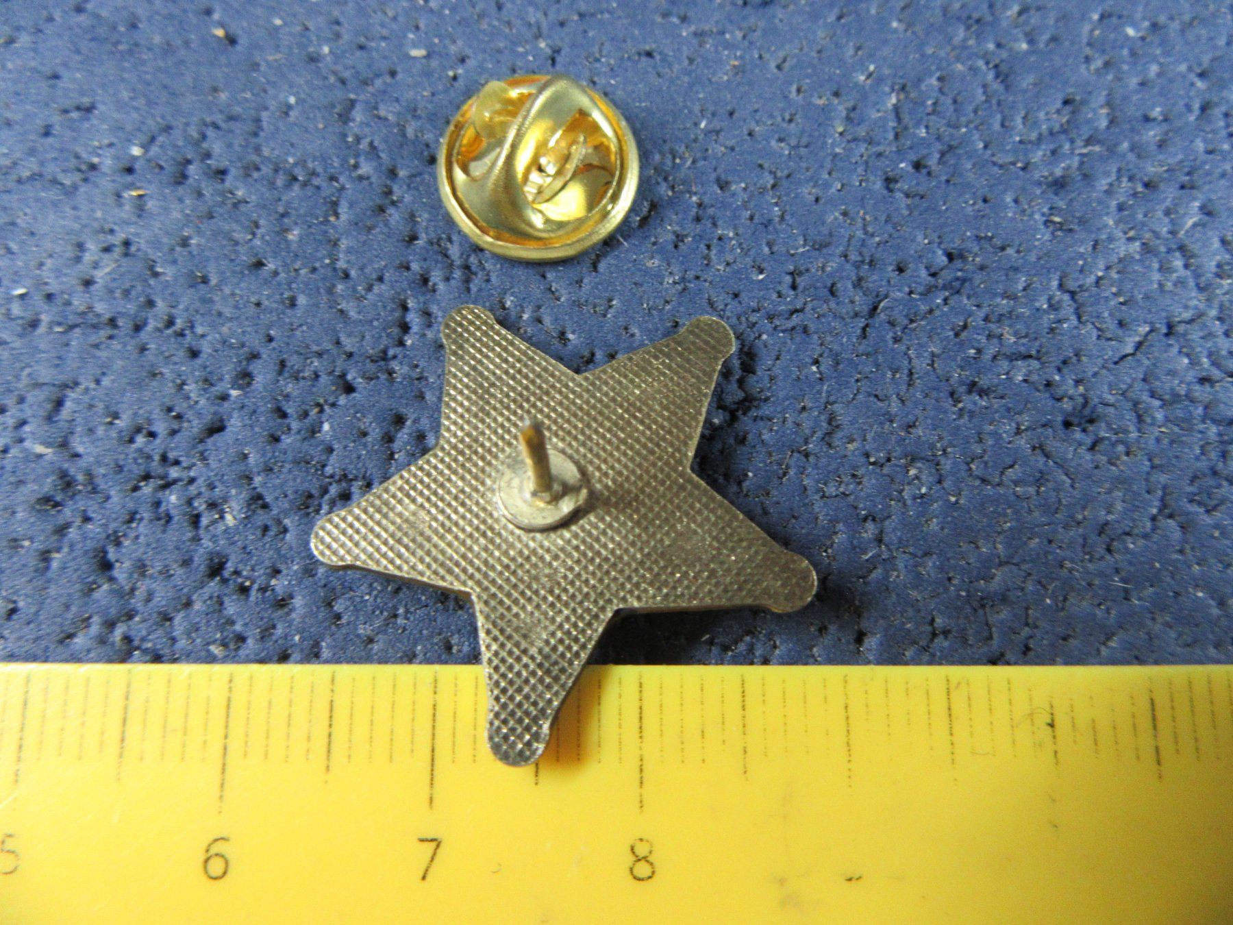 Placchette & Badge: SHERIFF DEPARTMENT PIN GOLDIG – Usato da Ettingen venduto da Hausi4711 1