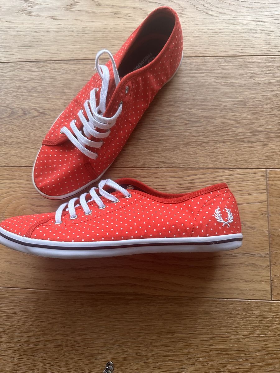 Fred Perry Scarpe da donna: Fred Perry Schuhe 38 – Usato da Pfaffhausen venduto da Klaras_second_hand 1
