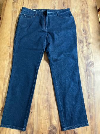 sehr gut erhaltene BRAX Jeans