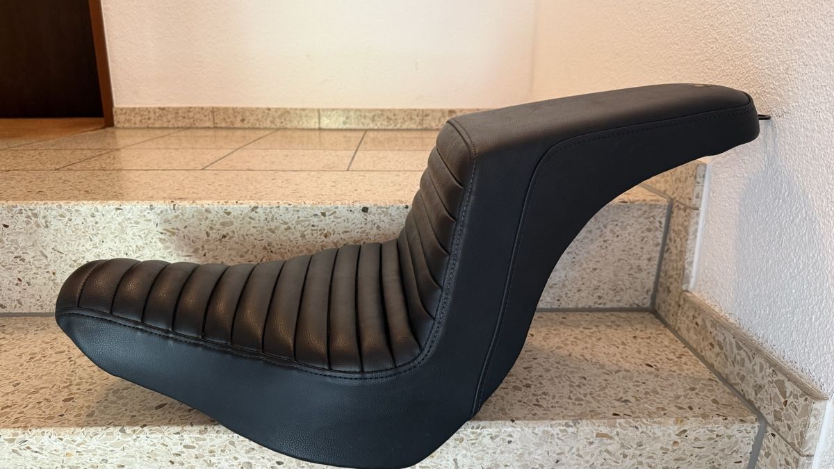 Harley-Davidson Alle Motorradersatzteile: Saddlemen Seat HD Low Rider S – Gebraucht aus Savognin von Bonseii 9