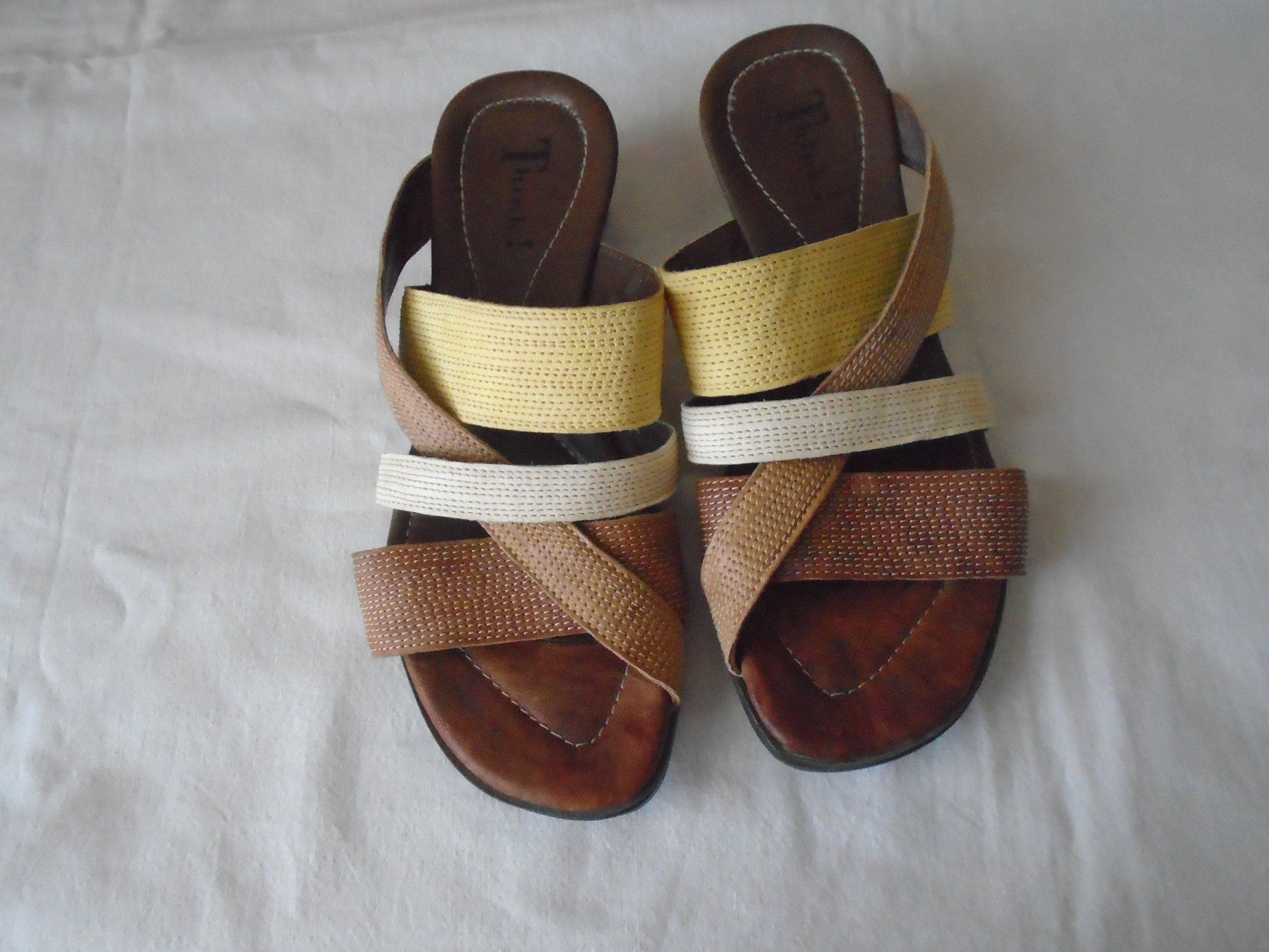 Think Scarpe da donna: Think Pantolette Gr. 36 – Usato da Basel venduto da Fiona-Lea