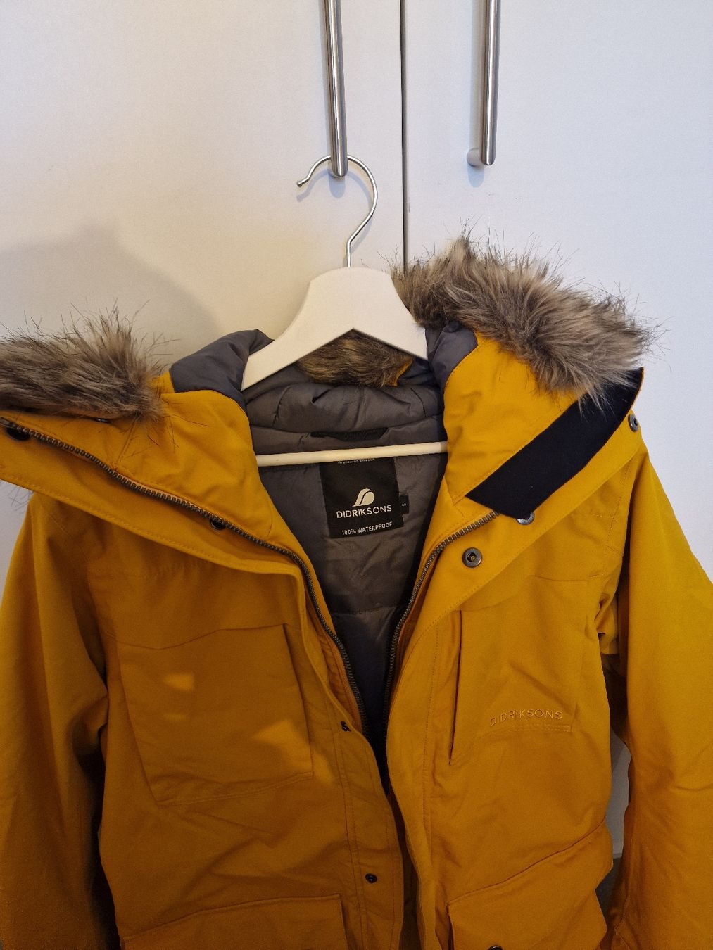 Didriksons Giacche: Didriksons winter parka – Nuovo (secondo la descrizione) da Lengnau BE venduto da col_hz8x 4