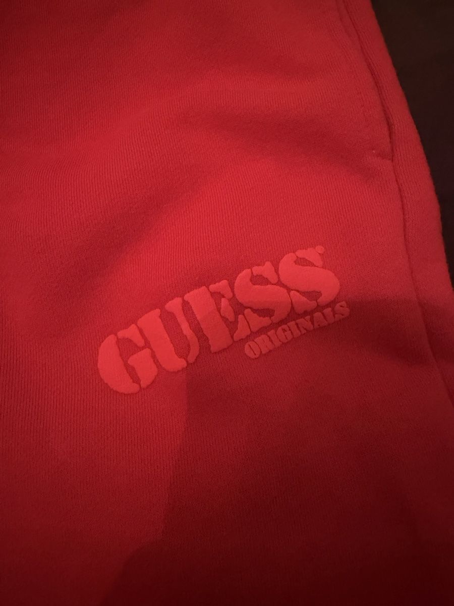 Guess Pantalons: Guess Trainerhose – D'occasion à Eschenbach LU par Tatzi1 3