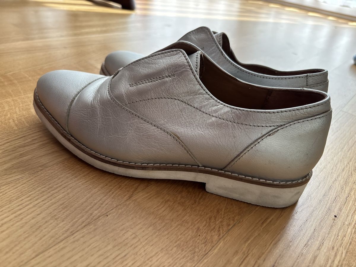 Scarpe da donna: Silver SMH leather loafers , size 39 – Usato da Worblaufen venduto da ble_8s65 1
