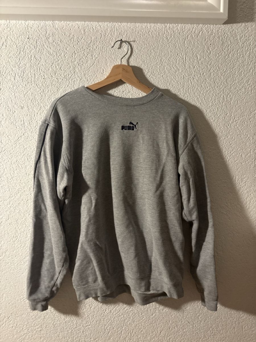 Puma Maglioni & Felpe: Pull-over Puma gris, état correct, taille standard – Nuovo (secondo la descrizione) da Malleray venduto da lol_96pf
