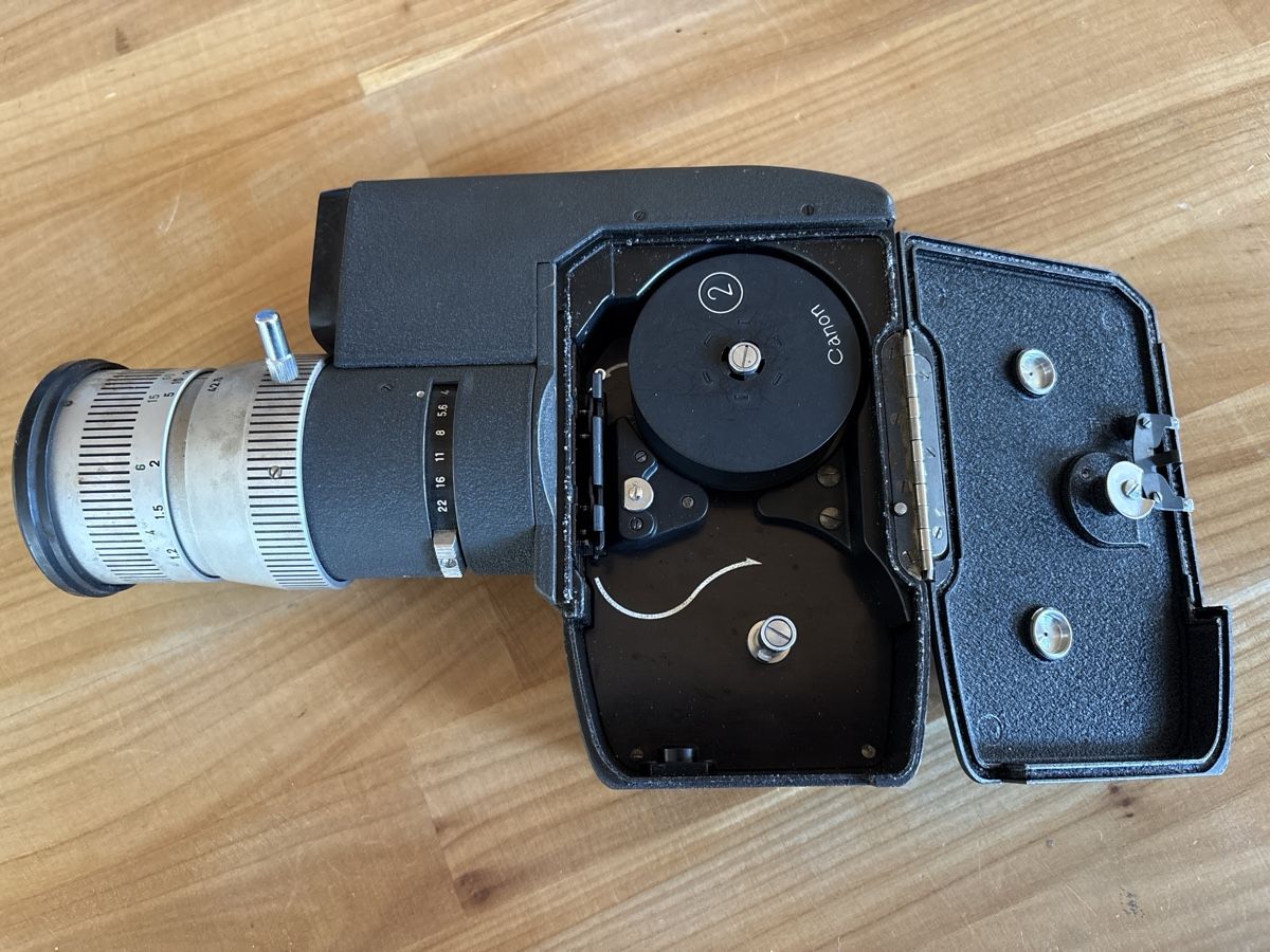Canon Fotocamera: alte Canon 8 Kamera – Usato da Rümlang venduto da resale35 2