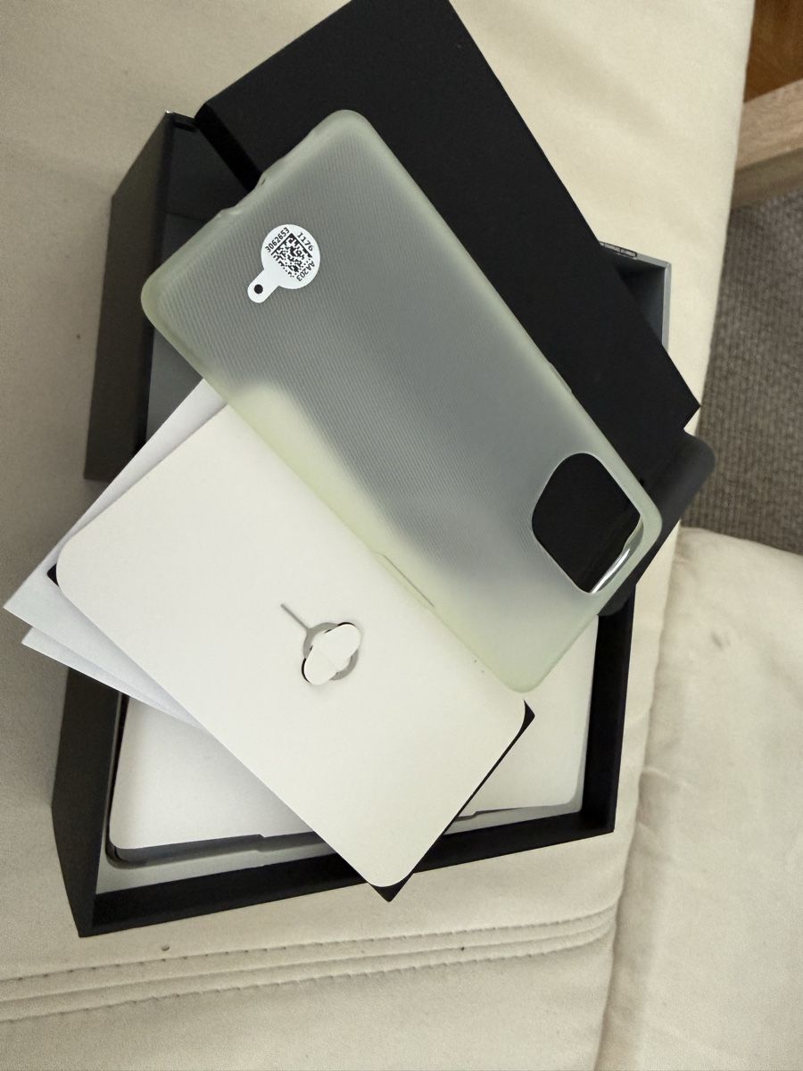 Oppo Telefoni cellulari / Smartphones: OPPO Find X5 5G – Usato da Winterthur venduto da SvenSascha 7