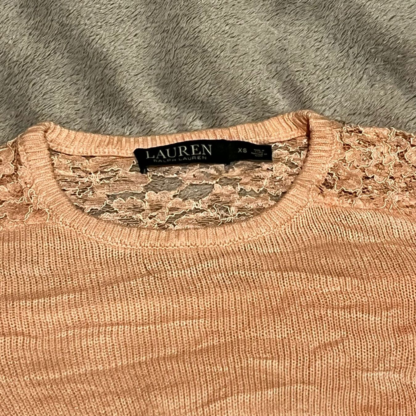 Ralph Lauren Top: Pull Ralph Lauren XS pêche dentelle au dos – Usato da Marin-Epagnier venduto da csc_8765 2
