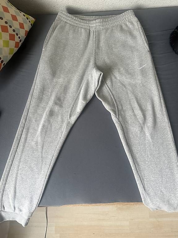 Pantalons: Nike Jogginghose – D'occasion à schwerzenbach par Sendmail50 2
