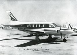 Swissair  ZH  -  Flugzeug Piper PA 31 Navajo   um 1975